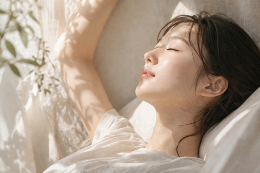 眠っている間の肌に、何ができるのか。nem:24が夜の肌時間に着目した理由